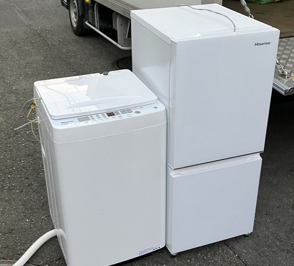 中区千代田のマンションで冷蔵庫と洗濯機を同日回収